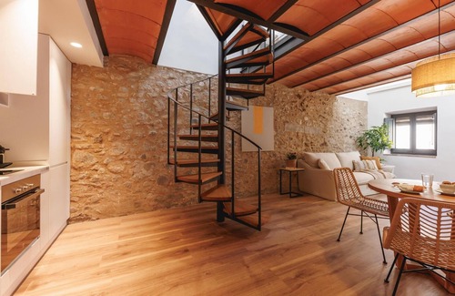 Old Town Apartamento | Ballesteries 40 - Dúplex en Girona | Bravissimo