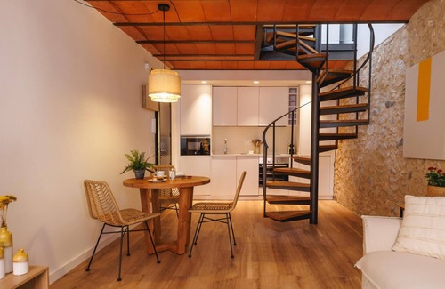 Old Town Apartamento | Ballesteries 40 - Dúplex en Girona | Bravissimo