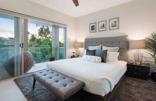 Morningside Casa | Balmoral House Retreat Pool & Spa