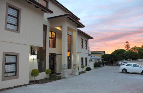Eikenbosch Casa | Balmoral Lodge