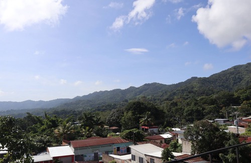 Jayaque Casa | Balsa Café