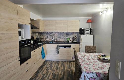 Neder-Over-Heembeek Apartamento | Balsamine