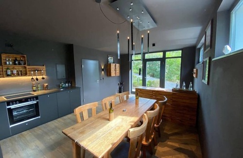 Oestrich-Winkel Casa | Balthasar Ress Guesthouse am Rebhang im Rheingau