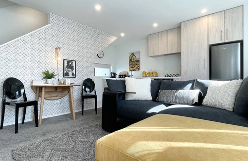 Riccarton Casa | Bambina Luxe New Townhouse with upgraded supplies