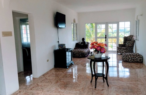 Bamboo Hotel | BamBoo Breeze Inn