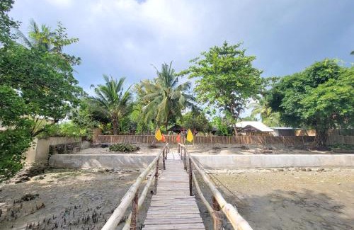 Roxas Casa | Bamboo House