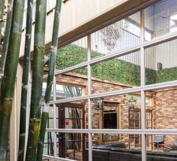 Logan Heights Casa | Bamboo Loft 6BR, 24 guests