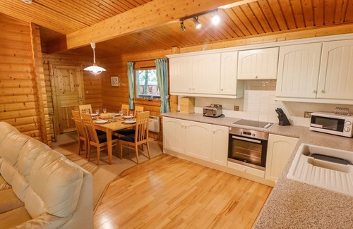 Louth Cabaña | Bamboo Retreat