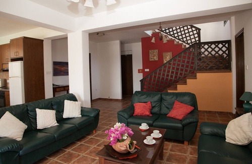 Kissonerga Villa | Plátano Jardines Villa