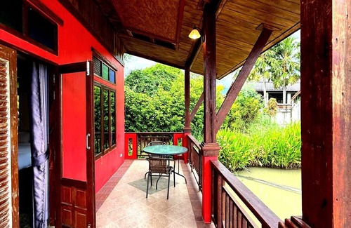 Si Racha Casa | Bang Phra Resort Near Si racha