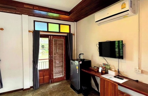 Si Racha Casa | Bang Phra Resort Near Si Racha