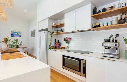 Bangalow Casa | Bangalow Breeze - Lovely pool - Walk to centre