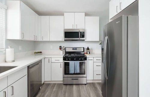 Bankers Hill Apartamento | Bankers Hill Roomy Apt, 7 Min Walk to Downtown