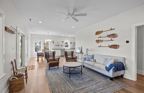 Cedar Island Casa | Banks' Haven home