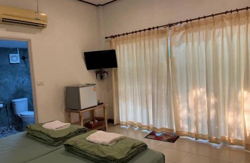 Kanchanaburi Complejo | Bansuanmaenamบ้านสวนแม่น้ำ-บ้านริมน้ำA