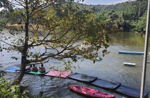 Kanchanaburi Complejo | Bansuanmaenam(บ้านสวนแม่น้ำ):sunset view room