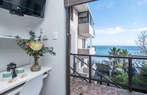 Bantry Bay Apartamento | Bantry Bay Studio. Pool & Ocean Views