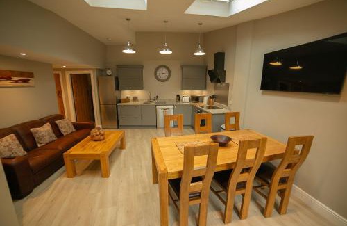 Adderbury Casa | Banwell - 4 bedroom Cotswold cottage, Oxfordshire