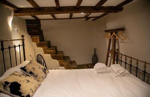 Adderbury Casa | Banwell - 4 bedroom Cotswold cottage, Oxfordshire
