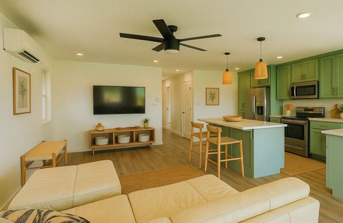 Pupukea Casa | "Banyan Bluff" | New Remodel, AC, Ocean Views