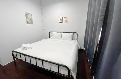 San Chao Pho Suea Apartamento | BAO San Chao Pho Sua - ศาลเจ้าพ่อเสือ