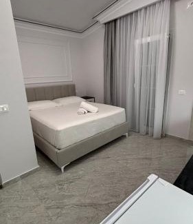 Ardenice Cama Y Desayuno | Bar Restorant Hotel Rama