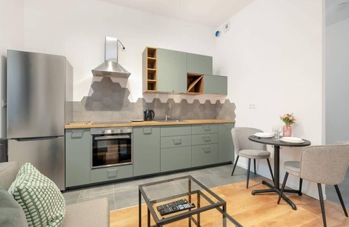 Jezyce Apartamento | Barańczaka 3J | Bright Studio | Parking