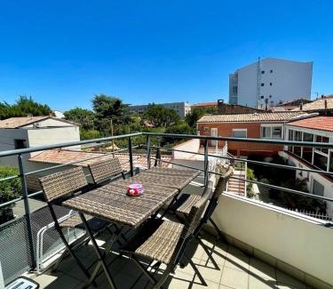 Patte d'Oie Apartamento | Bara ,Balcony ,Parking ,Patte d'oie neighborhood