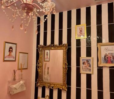 Yerbas Buenas Villa | Barbie House