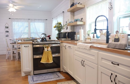 Kenney Casa | Barby Haus