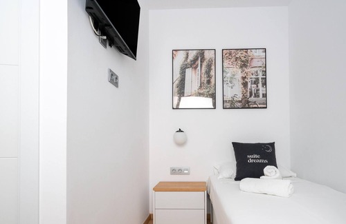 Sarria Apartamento | Barcelona C. de Fontcoberta | Budget Single Room