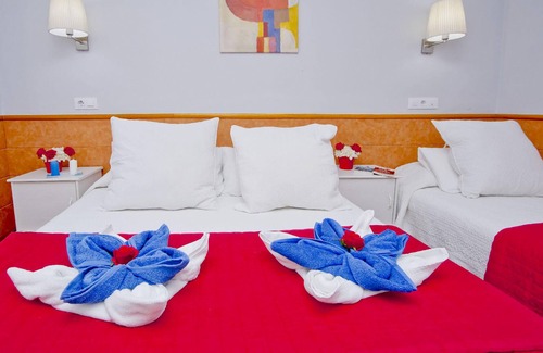 el Camp d'en Grassot i Gracia Nova Casa | Barcelona City Rooms
