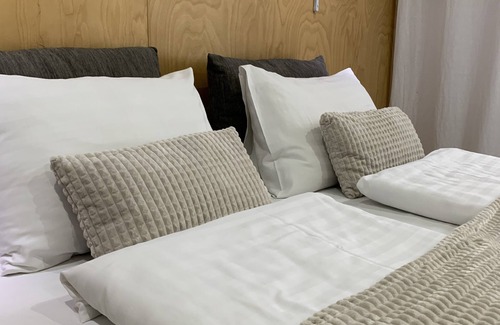 Mikoszewo Cama Y Desayuno | Barcelona Rooms&Restaurant