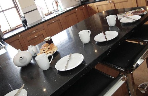 Llangennith Casa | Barcud Lodge in the beautiful Swansea