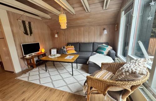 Hvalfjarðarsveit Casa | Bard Cottage