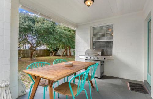 Bid-a-wee Beach Casa | Barefoot Bungalow - Private Beach Access, Dog-Friendly, 1940s Home 1 Block to Beach, FREE Daily Activities!
