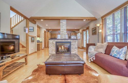 Shorepine Village Casa | Barefoot Bungalow - Meredith Lodging