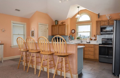 Nags Head Casa | Barefootin'- Oceanfront, private pool, hot tub, pool table, private walkway to the beach!