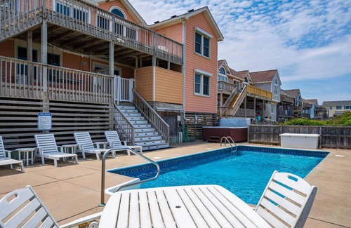Nags Head Casa | Barefootin'- Oceanfront, private pool, hot tub, pool table, private walkway to the beach!