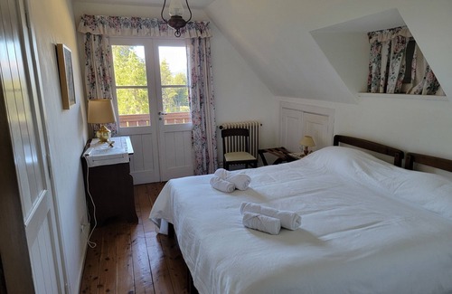 Nahuel Huapi Cama Y Desayuno | Bariloche Exclusive Lodge – Forest, Mountain and Lakeview