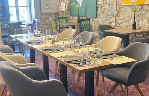 Tallya Cama Y Desayuno | Barka Galéria Hotel és Étterem