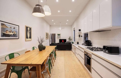 Carlton South Casa | Barkly Terrace | Carlton's Luxe Heritage