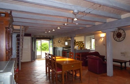 Hautefage Casa | Granero renovado, piscina privada climatizada entre 2 valles, Maronne y Dordoña.