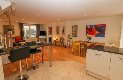 Newborough Cabaña | Barn End, 9 Stad Clynnog