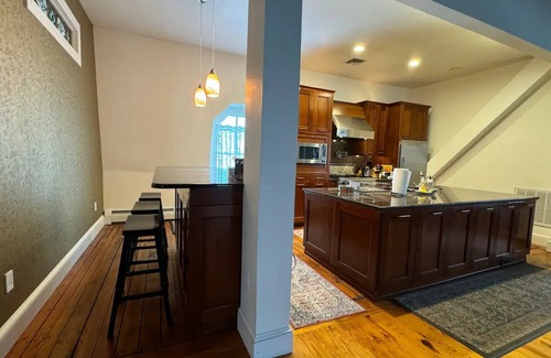 Federal Hill Casa | Barnaby Castle Carriage House