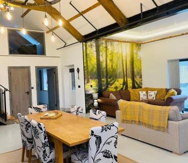 Carmarthen Casa | Barnaby’s Barn