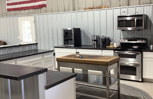 Gage Casa | Barndominium in Oklahoma. Premier hunting and cozy country living!