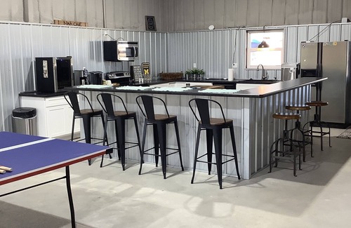 Gage Casa | Barndominium in Oklahoma. Premier hunting and cozy country living!