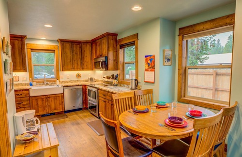 West Yellowstone Casa | Barnes on Boundary Unit B