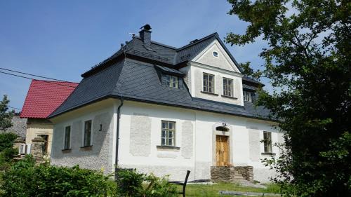 Splzov Apartamento | Barokní kaplanka 1796 A. D. - luxusní apartmány v Českém ráji